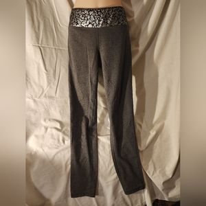 MATERIAL GIRL WOMEN'S  LARGE STRETCH PANTS